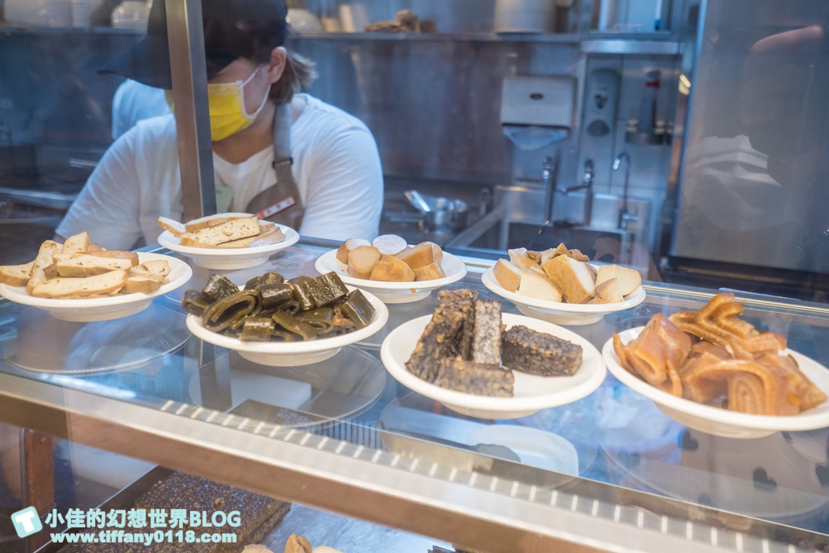 薈麵點/王品平價麵食品牌(附菜單)/湯包、水餃、古早味麵食、滷味小菜應有盡有