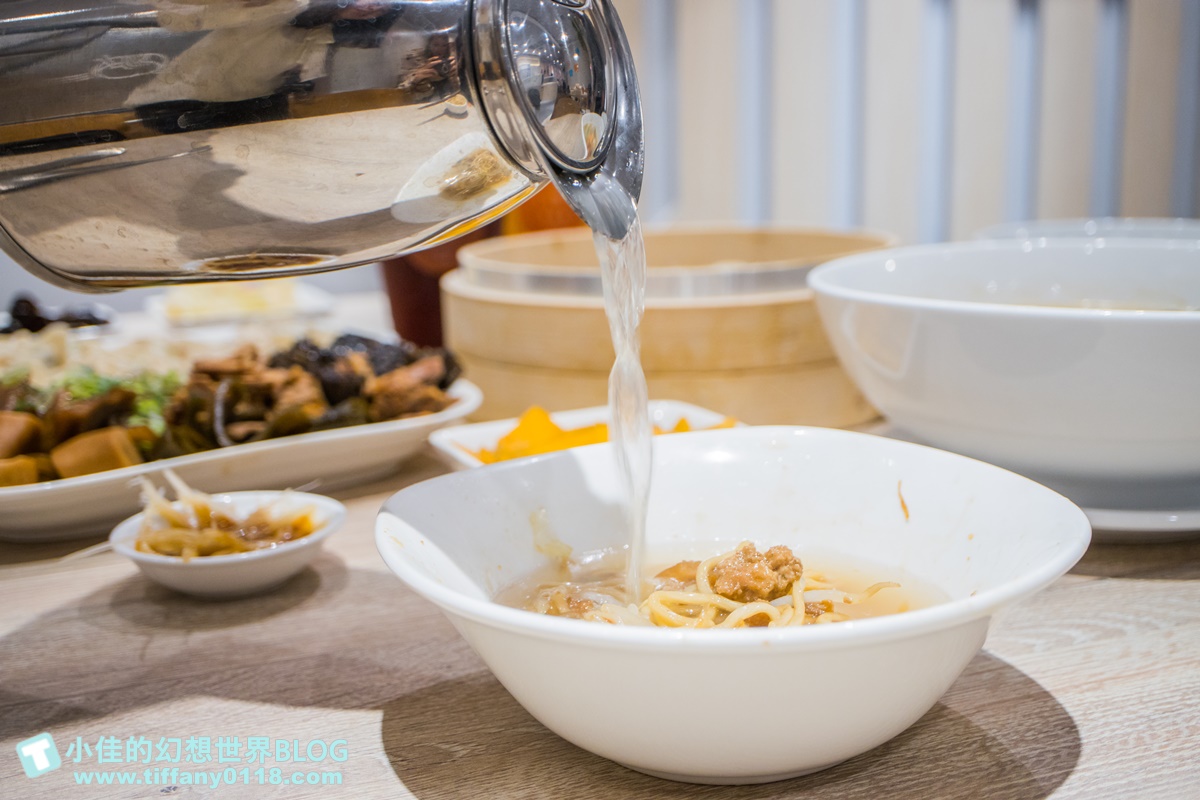 薈麵點/王品平價麵食品牌(附菜單)/湯包、水餃、古早味麵食、滷味小菜應有盡有