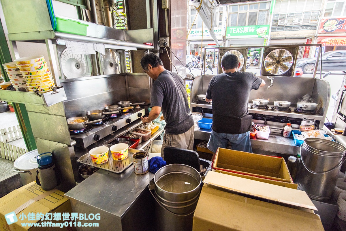 [高雄早午餐]美迪亞漢堡店總店(附菜單)/號稱高雄最好吃的鍋燒麵/有酸菜的燒肉土司也很推薦