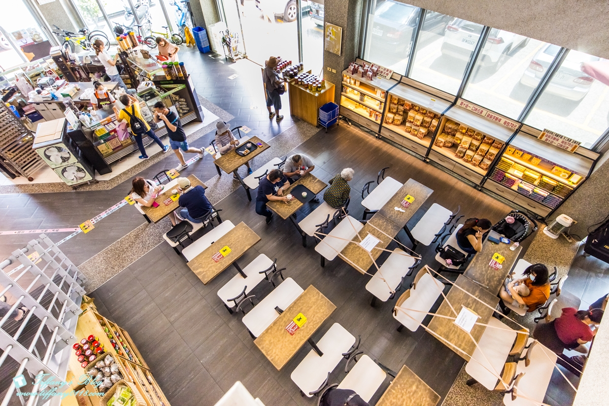 [高雄美食]甲仙小奇芋冰老店(附菜單)/在地人激推必吃的甲仙芋冰創始店/大推椒鹽口味芋酥條必買