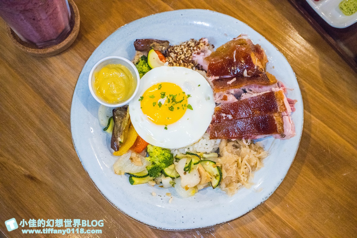 [南京復興站美食]舒曼六號餐館南京店(附菜單)/超強德國豬腳沒預約吃不到/台北早午餐推薦/網美餐廳推薦