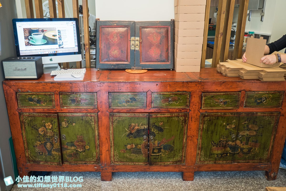 [台中美食]禾雅堂經典乳酪蛋糕/台中伴手禮推薦/重乳酪蛋糕超好吃