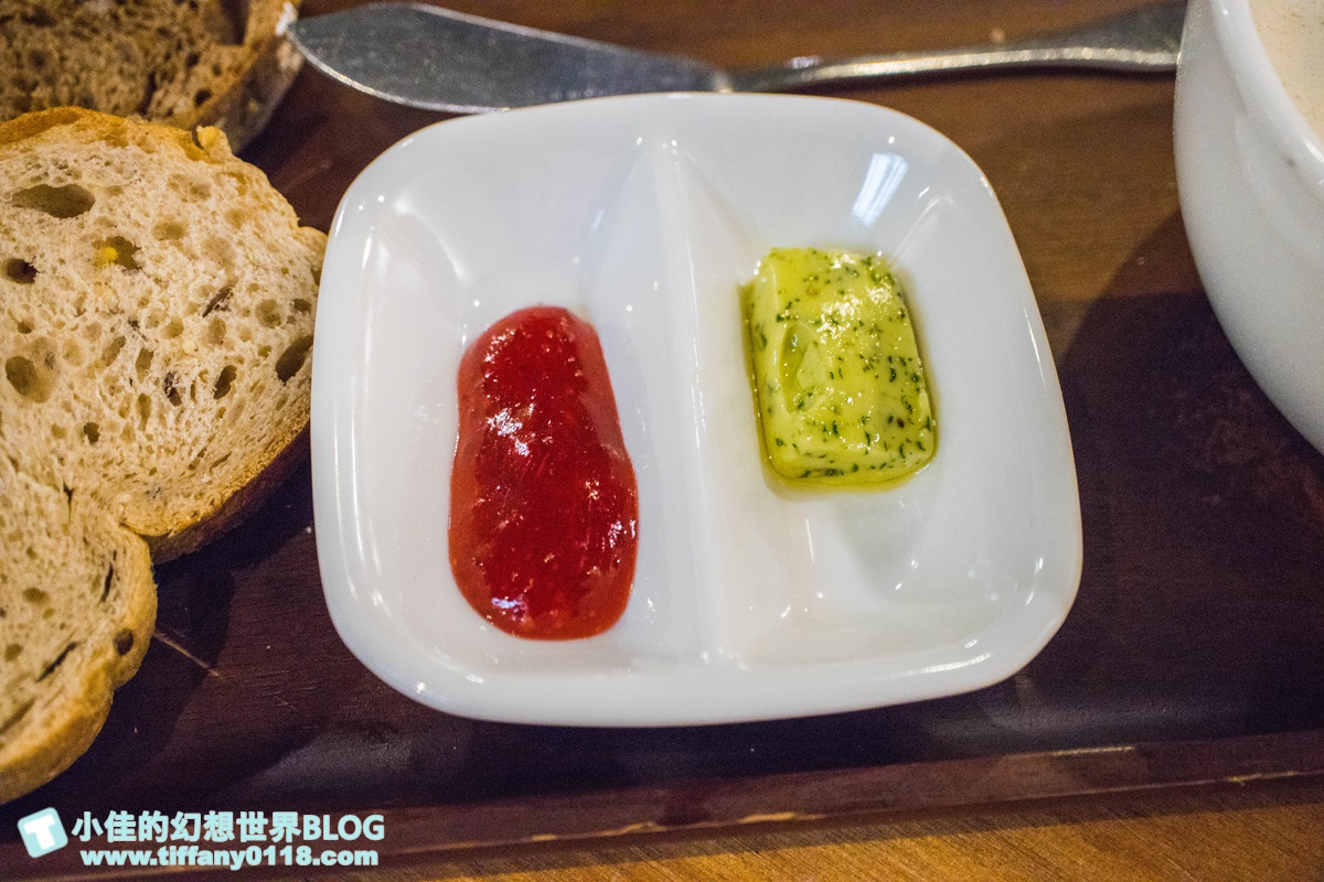 [南京復興站美食]舒曼六號餐館南京店(附菜單)/超強德國豬腳沒預約吃不到/台北早午餐推薦/網美餐廳推薦