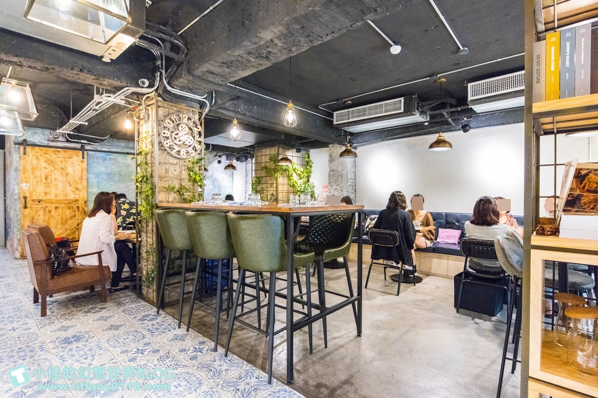 [南京復興站美食]舒曼六號餐館南京店(附菜單)/超強德國豬腳沒預約吃不到/台北早午餐推薦/網美餐廳推薦