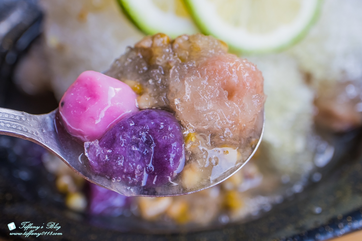 [高雄冰品]捌月甜品專門/必點限量桂花粉粿、桂花四寶冰/手炒桂花蜜別地方吃不到/獲選高雄十大奇冰