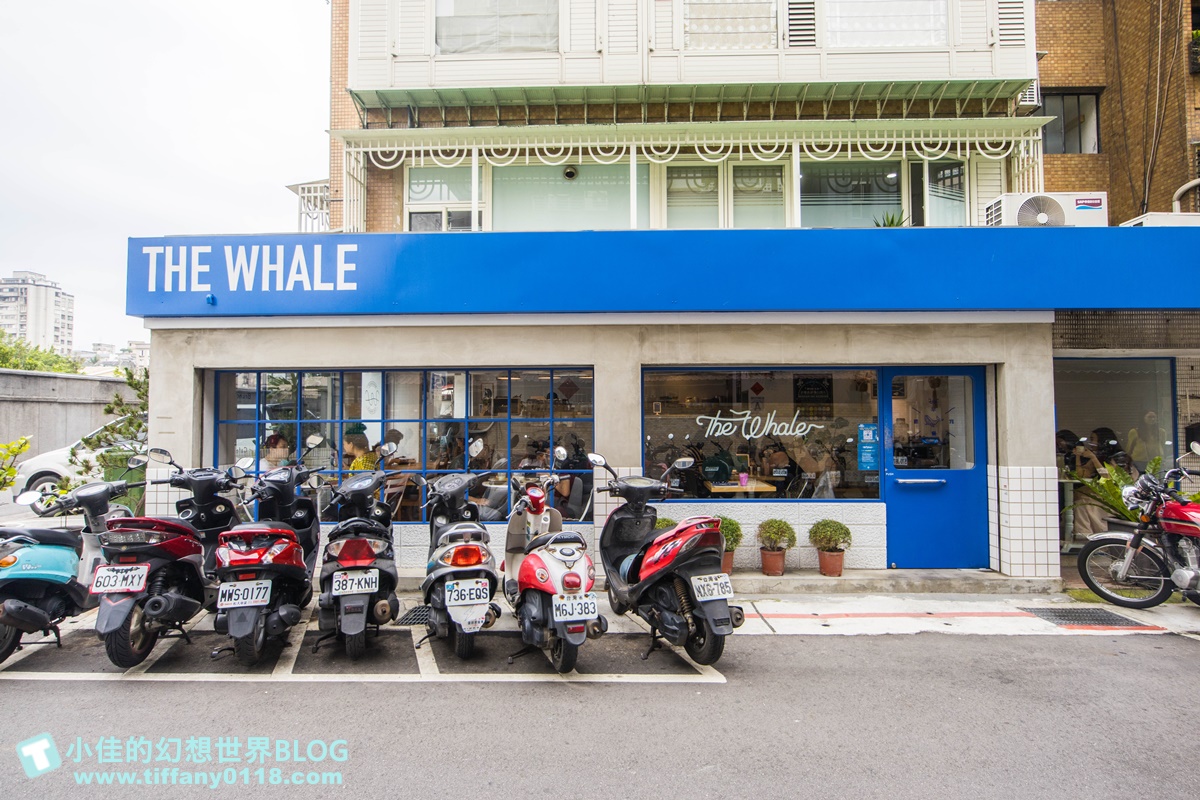 [台北早午餐]餵我早餐(附菜單及線上訂位)/藍白風IG超夯打卡店/大安森林公園站美食/台北網美餐廳推薦