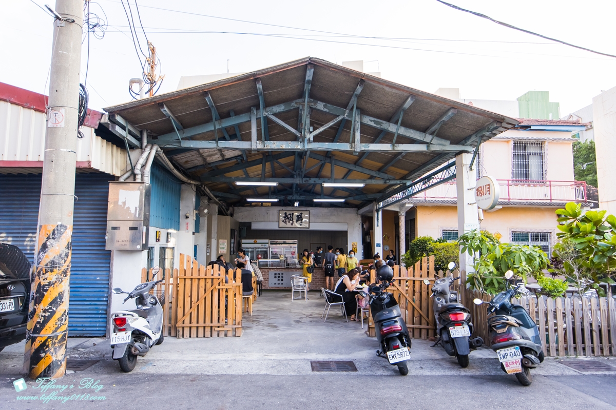 [高雄冰品]捌月甜品專門/必點限量桂花粉粿、桂花四寶冰/手炒桂花蜜別地方吃不到/獲選高雄十大奇冰