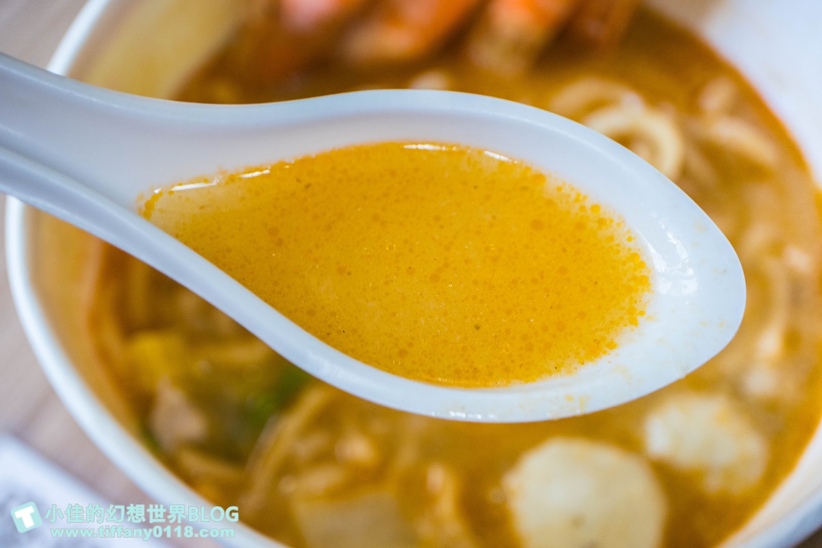 [高雄早午餐]美迪亞漢堡店總店(附菜單)/號稱高雄最好吃的鍋燒麵/有酸菜的燒肉土司也很推薦