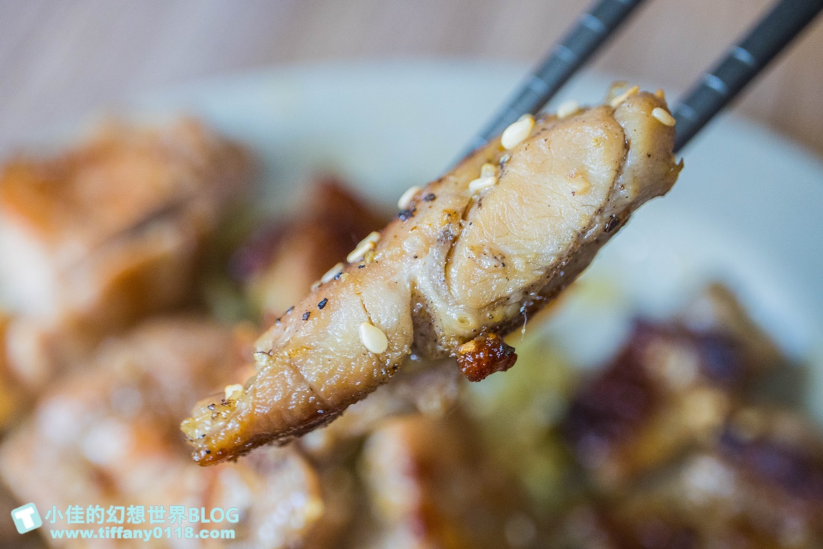 [高雄早午餐]美迪亞漢堡店總店(附菜單)/號稱高雄最好吃的鍋燒麵/有酸菜的燒肉土司也很推薦