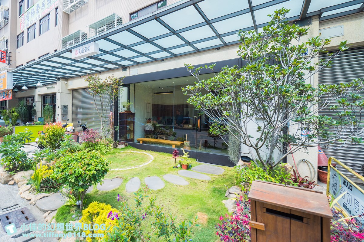 [台中美食]禾雅堂經典乳酪蛋糕/台中伴手禮推薦/重乳酪蛋糕超好吃