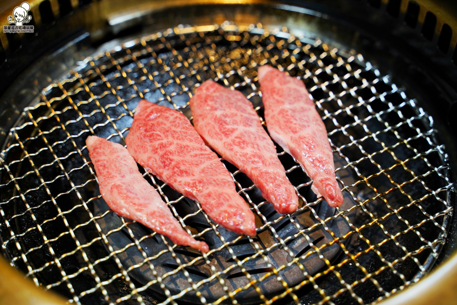 路易奇火力會社 燒肉 高雄燒烤 頂級 和牛 A5和牛 聚餐