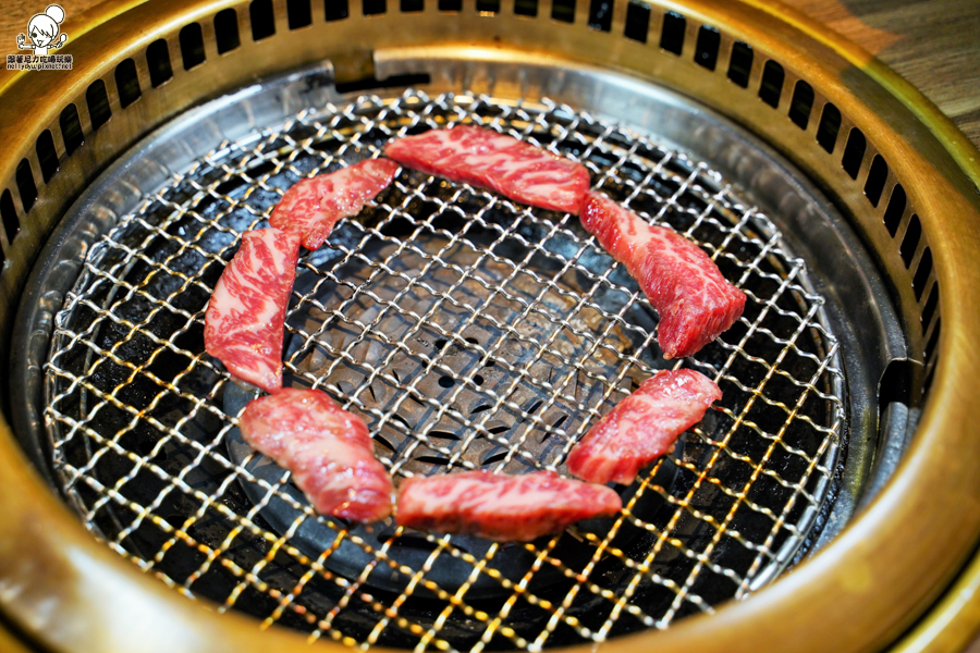 路易奇火力會社 燒肉 高雄燒烤 頂級 和牛 A5和牛 聚餐