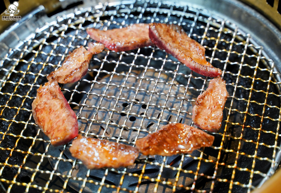 路易奇火力會社 燒肉 高雄燒烤 頂級 和牛 A5和牛 聚餐