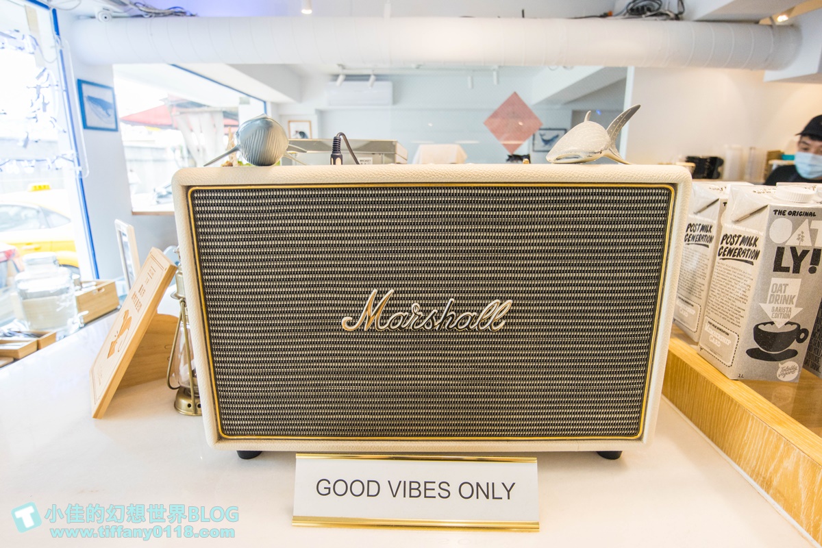 [台北早午餐]餵我早餐(附菜單及線上訂位)/藍白風IG超夯打卡店/大安森林公園站美食/台北網美餐廳推薦