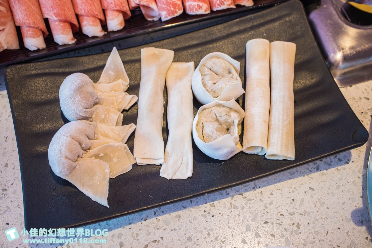 [台北火鍋]美滋鍋(完整菜單+線上訂位)/越晚吃越便宜/營業到凌晨六點/粉色系網美火鍋店