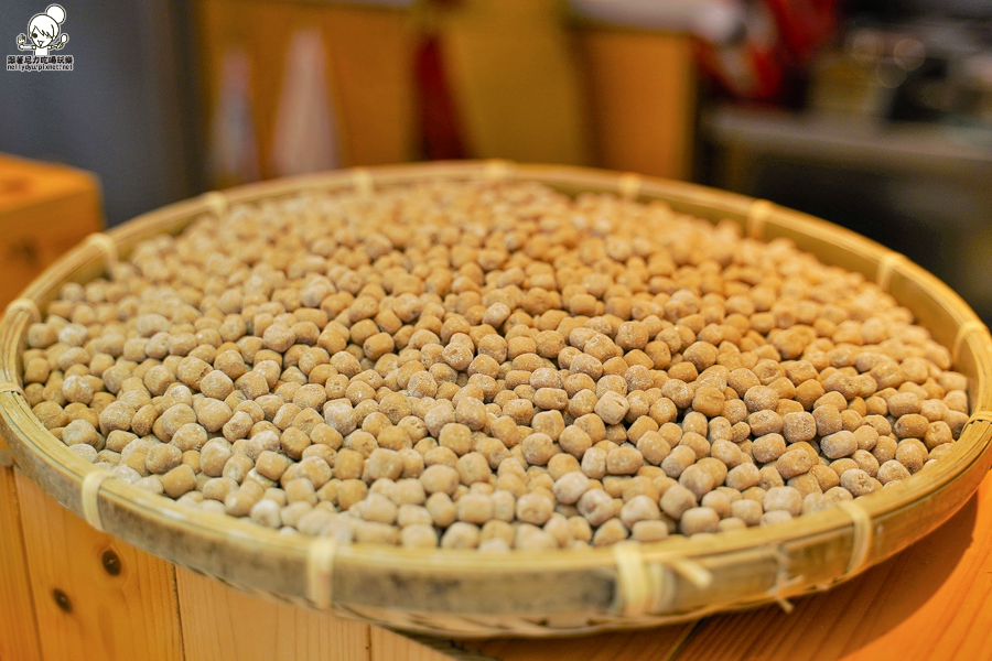 藕家　蓮藕　珍珠　蓮藕珍珠　第一家　獨家　手工　古法　鹽埕　奶茶　必喝　高雄美食