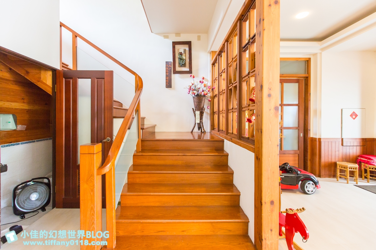 [宜蘭民宿推薦‧冬山]蓮春園花間雅舍/旋轉木馬+電動車+荷花池/近冬山河童玩節與羅東夜市