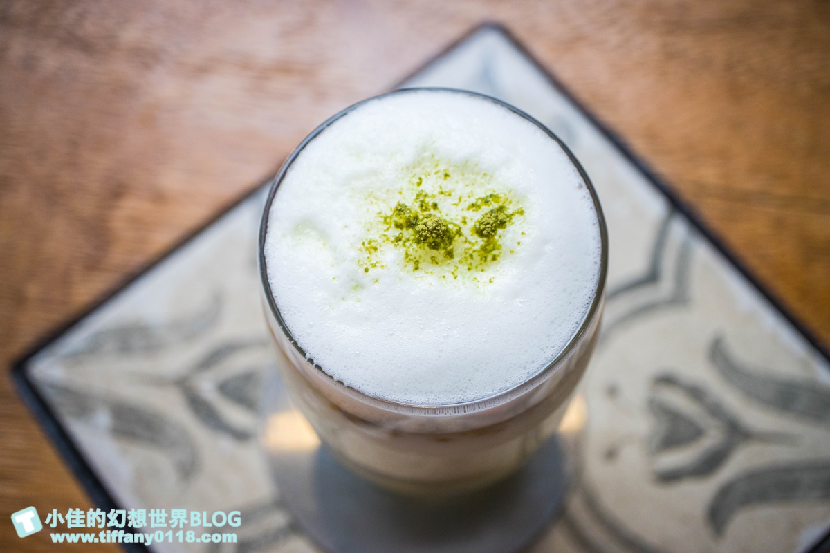 [高雄美食]亨寶咖啡早午餐/懷舊復古風格裝潢好拍又好吃/超豐盛高雄早午餐推薦(附完整菜單)