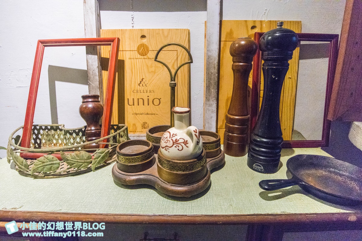 [高雄美食]亨寶咖啡早午餐/懷舊復古風格裝潢好拍又好吃/超豐盛高雄早午餐推薦(附完整菜單)