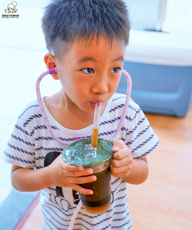 藕家　蓮藕　珍珠　蓮藕珍珠　第一家　獨家　手工　古法　鹽埕　奶茶　必喝　高雄美食