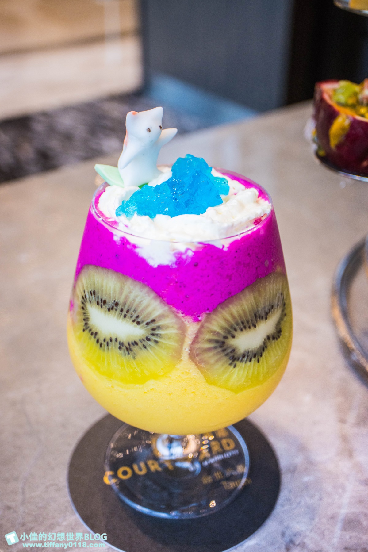 [台北下午茶]台北南港六福萬怡大廳酒吧/超值夢幻跟著雲朵去旅行鳥籠下午茶/好吃好拍的雙人下午茶推薦