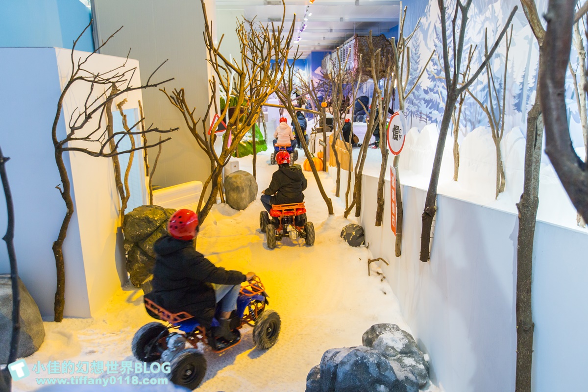 [台北展覽]士林科教館-雪展/超過10種玩雪設施/雪地越野車、雪地香焦船/親子同樂讓妳不用出國也能玩雪