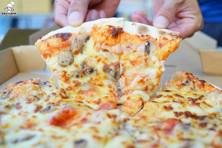 墾丁美食 親子 披薩 手工 窯烤 超人氣 排隊 恆春 旅遊 必吃