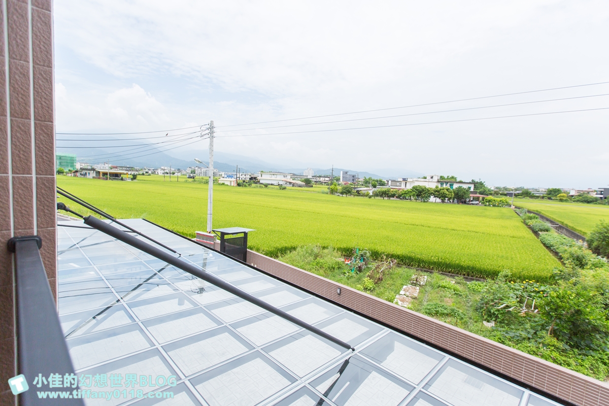 [宜蘭民宿推薦‧冬山]情園親子民宿1館/溜滑梯主題房型+木作帳篷屋+球池+大片田野風光