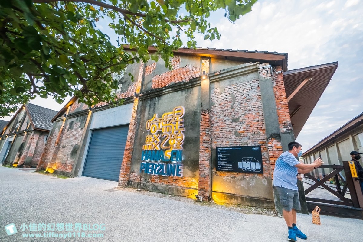 [高雄親子景點]駁二小火車/哈瑪星台灣鐵道館(哈瑪星駁二線)/駁二藝術特區必搭小火車/適合親子一起坐