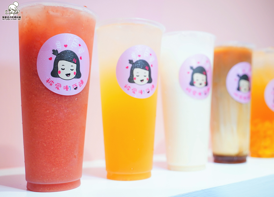 被愛衝昏頭 焦糖布蕾 紅心芭樂 高雄飲品 手搖飲料 創新 網美
