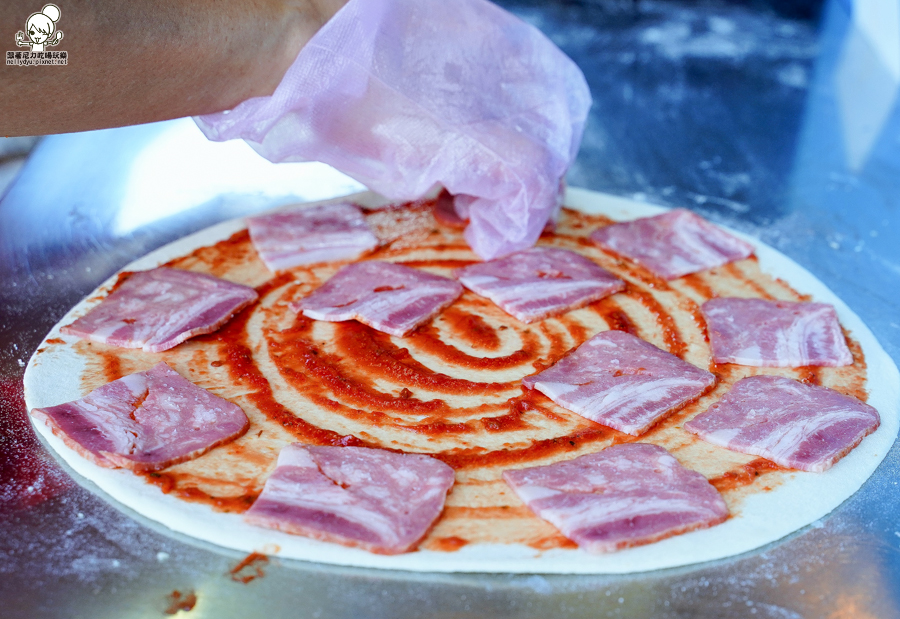 墾丁美食 親子 披薩 手工 窯烤 超人氣 排隊 恆春 旅遊 必吃