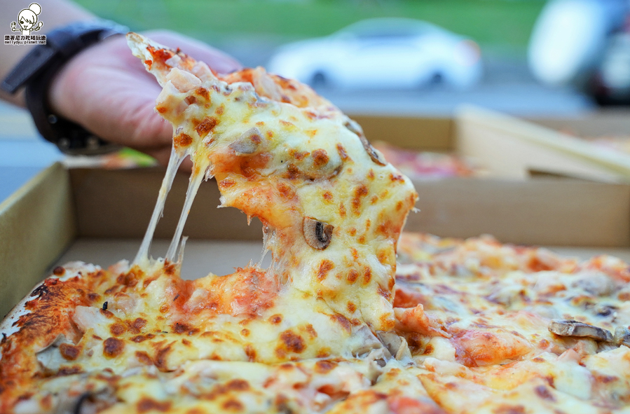 墾丁美食 親子 披薩 手工 窯烤 超人氣 排隊 恆春 旅遊 必吃