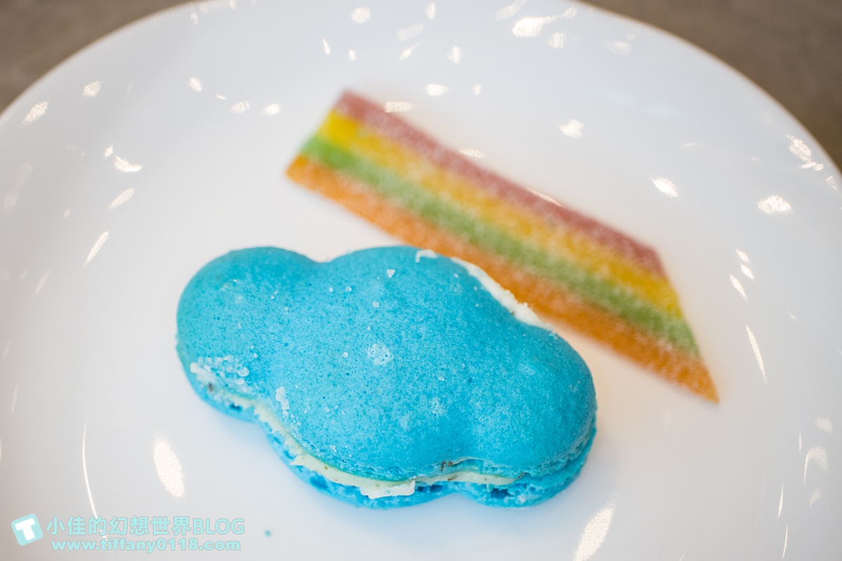 [台北下午茶]台北南港六福萬怡大廳酒吧/超值夢幻跟著雲朵去旅行鳥籠下午茶/好吃好拍的雙人下午茶推薦