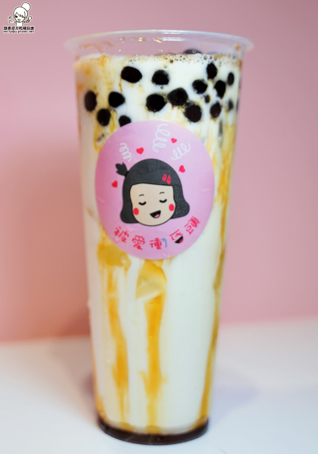 被愛衝昏頭 焦糖布蕾 紅心芭樂 高雄飲品 手搖飲料 創新 網美