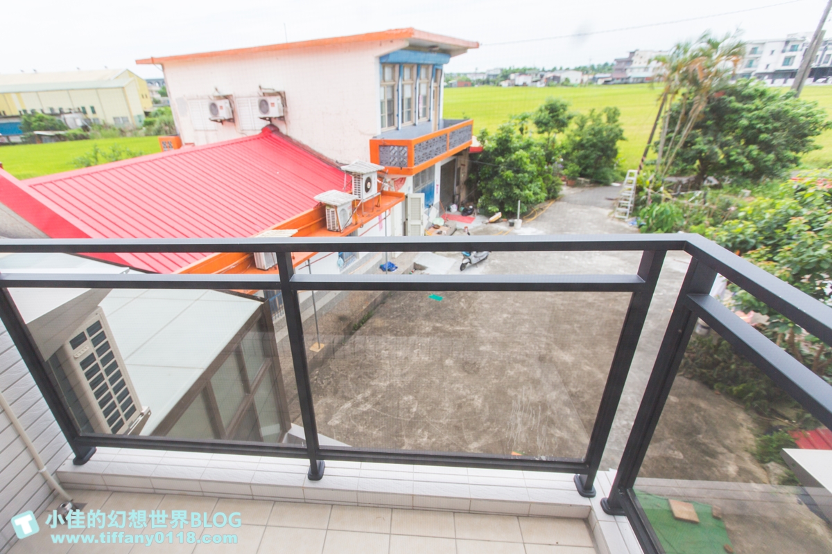 [宜蘭民宿推薦‧冬山]情園親子民宿1館/溜滑梯主題房型+木作帳篷屋+球池+大片田野風光