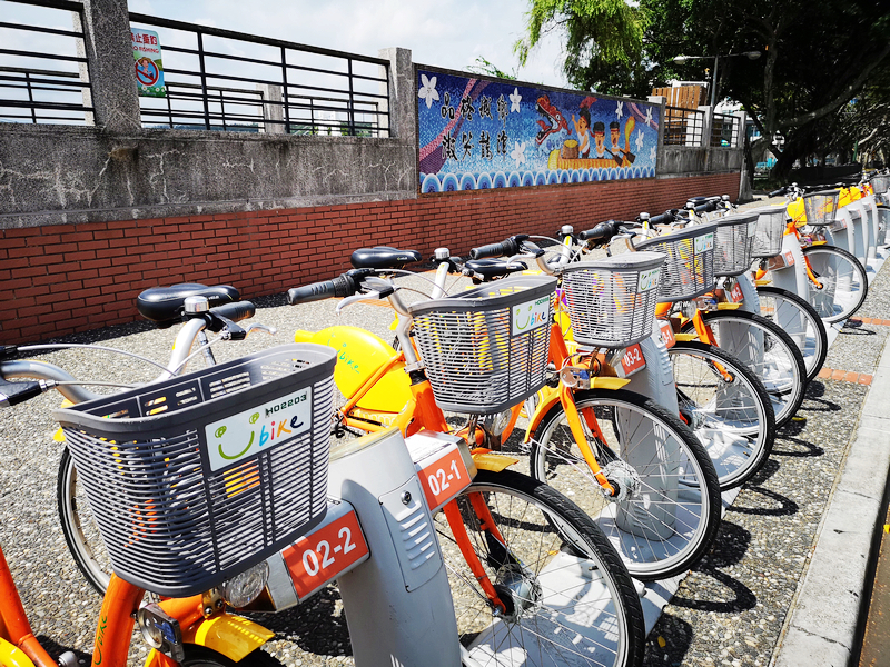 龍潭大池天鵝船/龍潭大池划船/龍潭大池吊橋/龍潭大池美食餐廳/桃園龍潭大池兒童戲水區