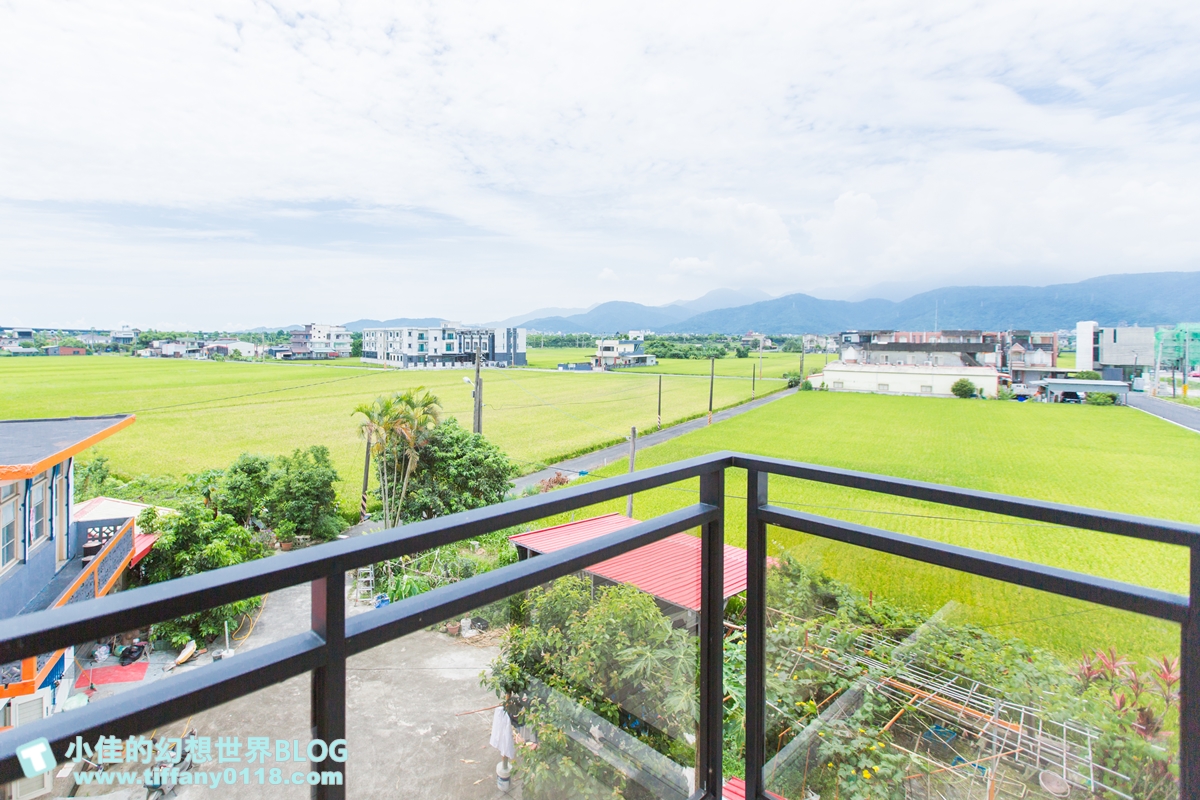 [宜蘭民宿推薦‧冬山]情園親子民宿1館/溜滑梯主題房型+木作帳篷屋+球池+大片田野風光