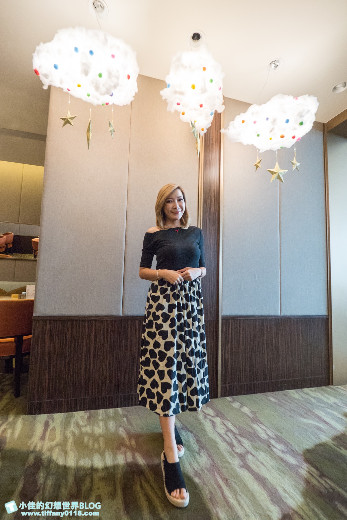 [台北下午茶]台北南港六福萬怡大廳酒吧/超值夢幻跟著雲朵去旅行鳥籠下午茶/好吃好拍的雙人下午茶推薦