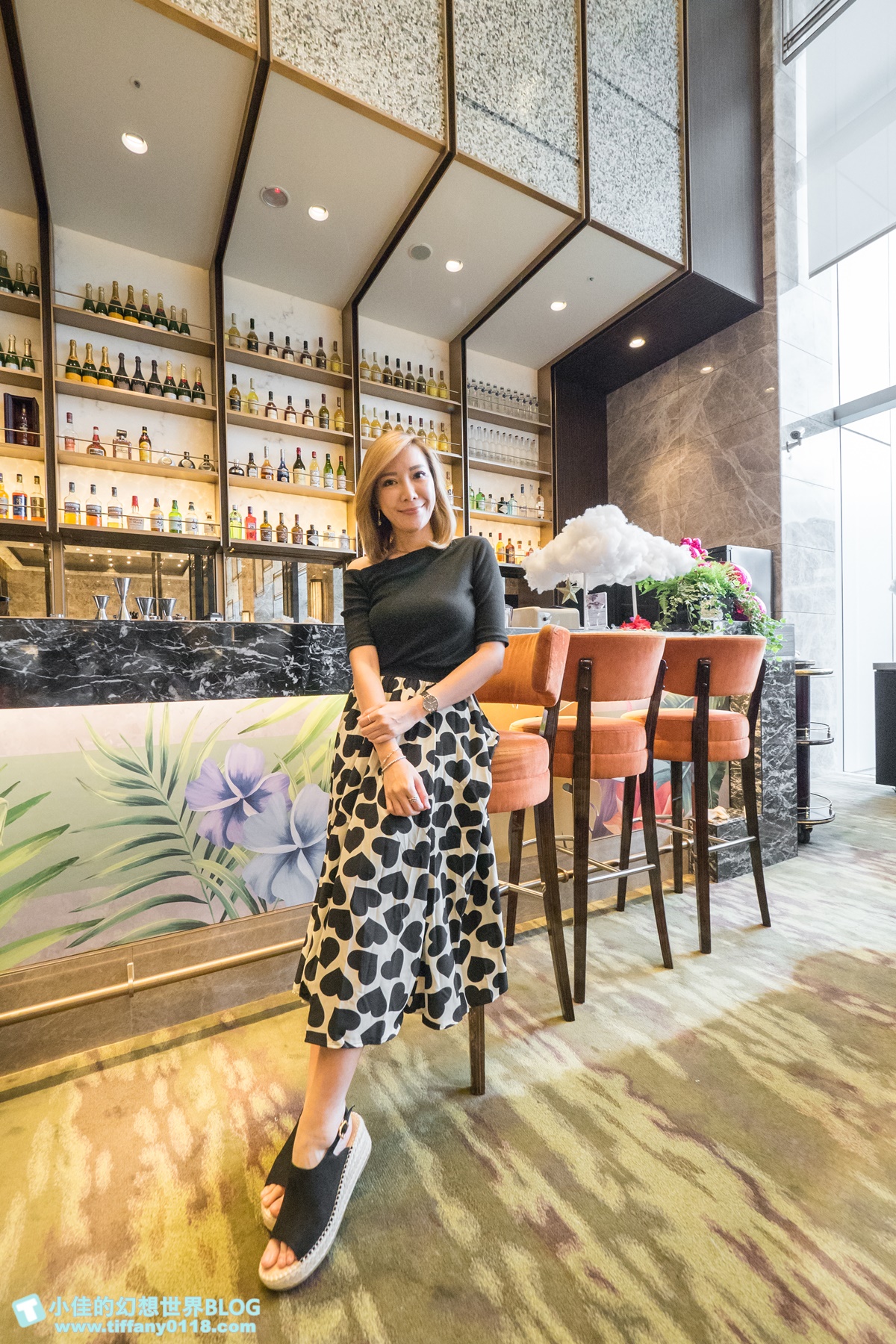 [台北下午茶]台北南港六福萬怡大廳酒吧/超值夢幻跟著雲朵去旅行鳥籠下午茶/好吃好拍的雙人下午茶推薦