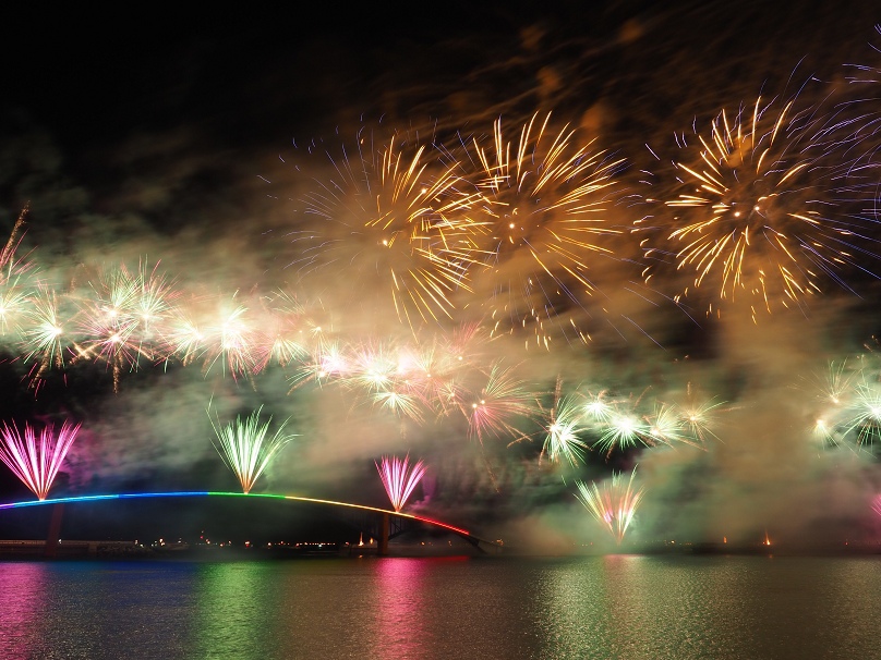 19_nEO_IMG.jpg 19_nEO_IMG.jpg