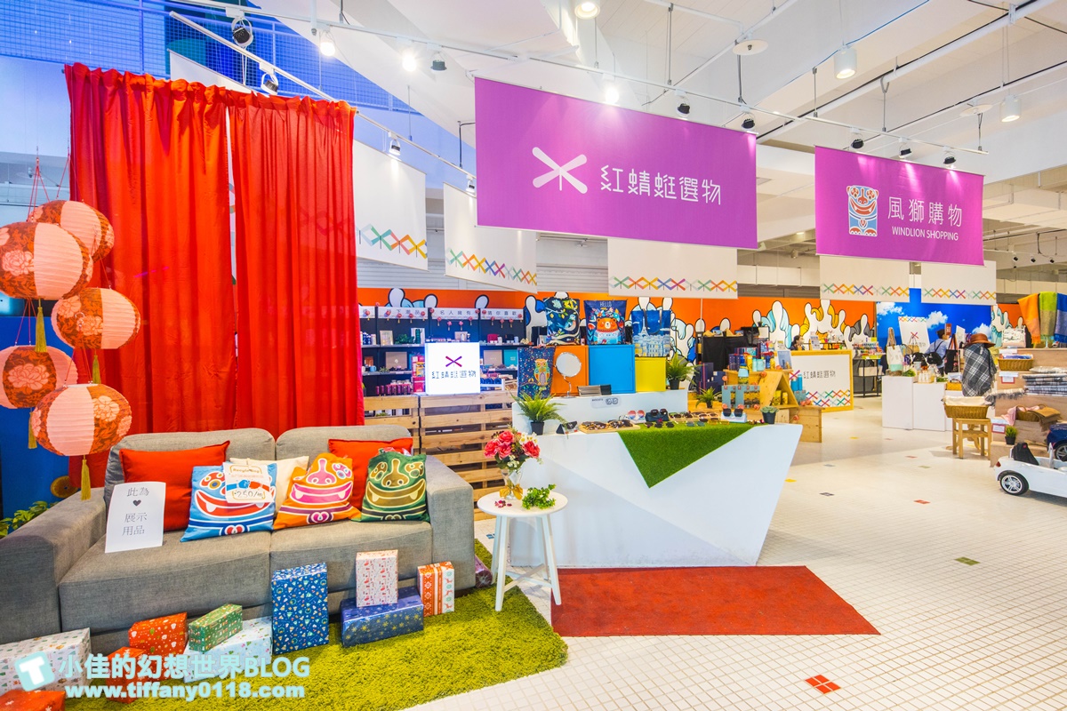 [花蓮景點]新天堂樂園各樓層介紹/全世界室內最長雙螺旋溜滑梯+全球最大貨櫃星巴克