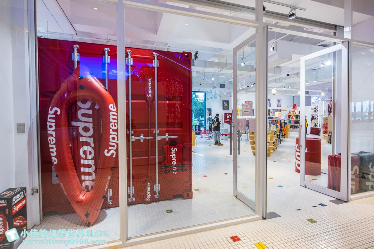 [花蓮景點]新天堂樂園各樓層介紹/全世界室內最長雙螺旋溜滑梯+全球最大貨櫃星巴克