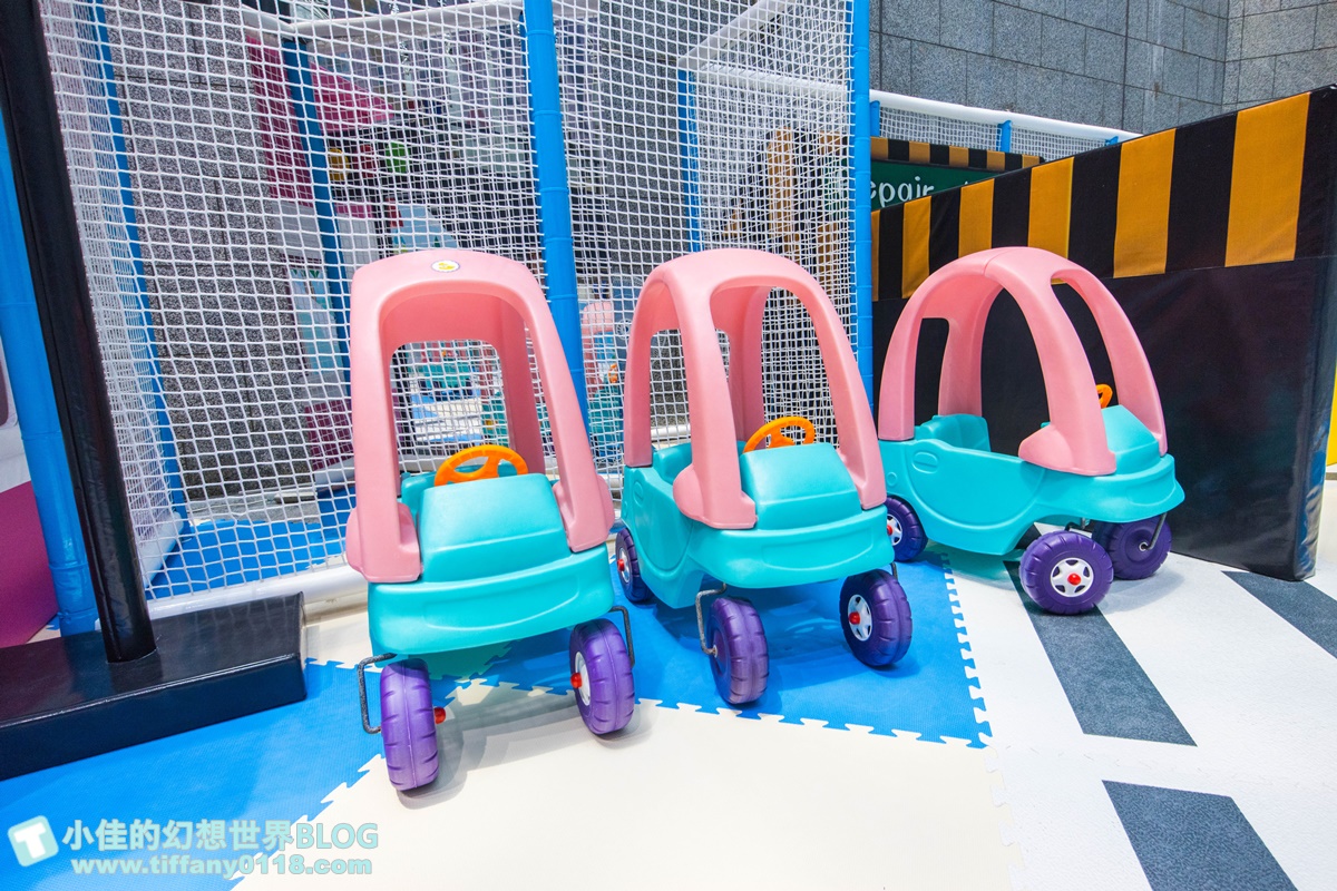 [高雄展覽]高雄科工館熱雪天堂探索樂園/溜滑梯+雪盆+冰原叢林攀爬設施+雪沙/高雄雪展