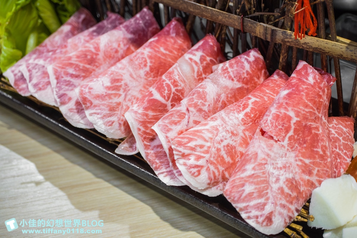 [公館美食]東雛菊風味鍋物/特色功夫湯底一喝上癮/食材用心擺盤超美的台北火鍋推薦