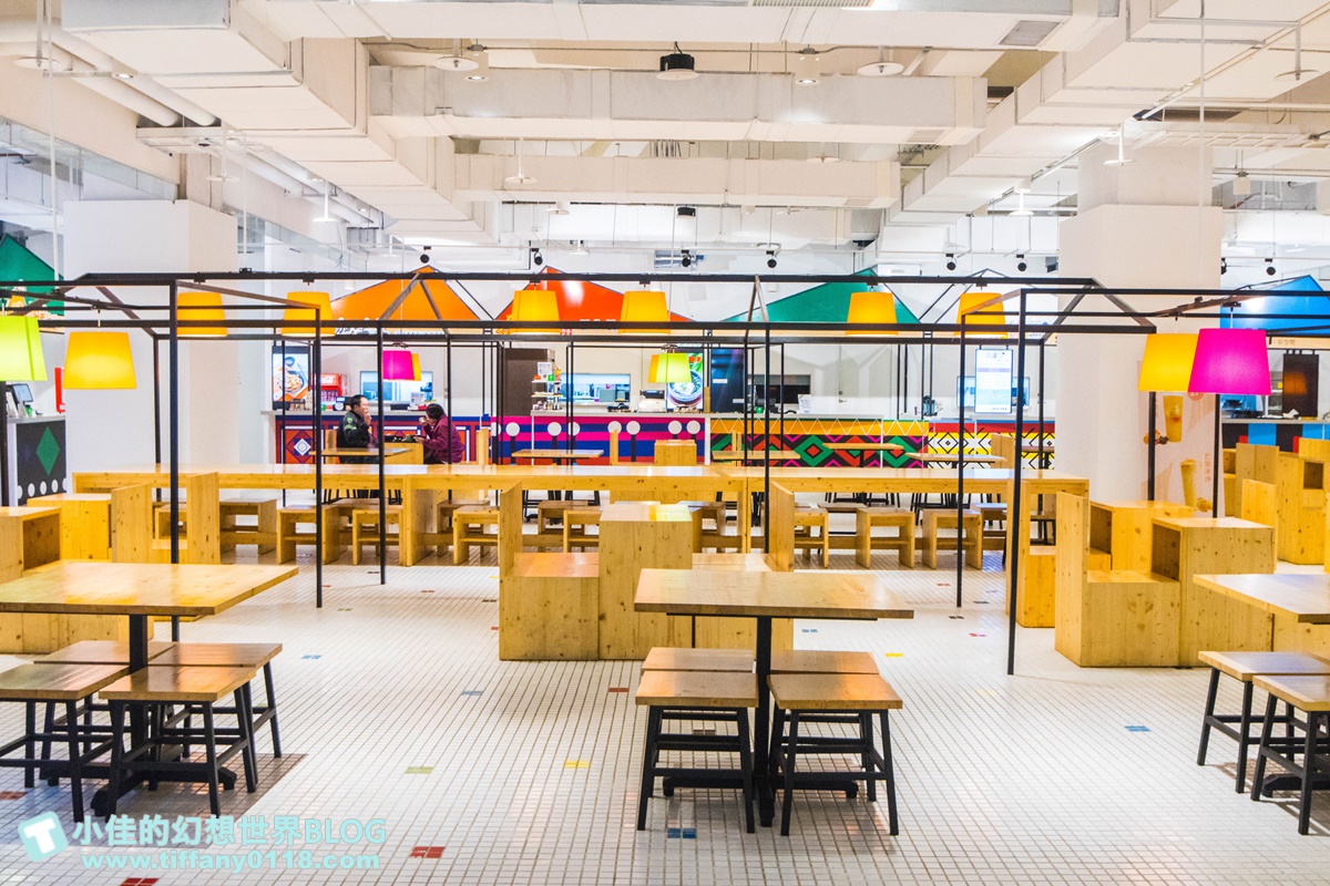 [花蓮景點]新天堂樂園各樓層介紹/全世界室內最長雙螺旋溜滑梯+全球最大貨櫃星巴克