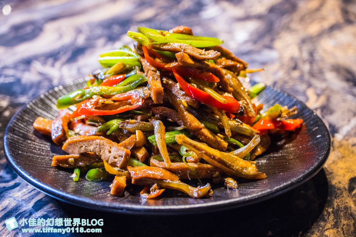 [台北美食]一品活蝦安和店/全台最大活蝦連鎖店/活蝦料理口味將近20種/價格實在又好吃