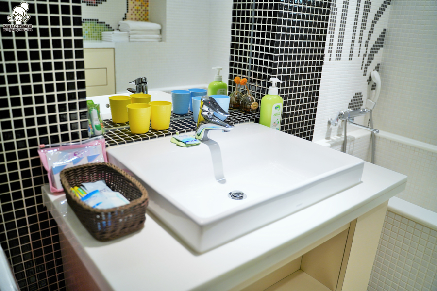 高雄旅遊 高雄住宿 親子民宿 親子住宿 推薦 親子旅遊 溜滑梯 民宿