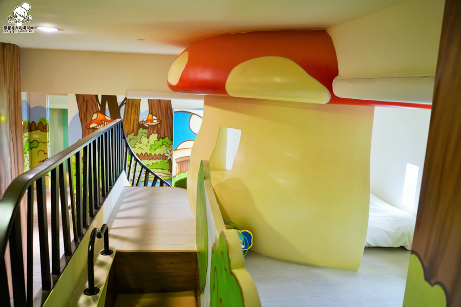 高雄旅遊 高雄住宿 親子民宿 親子住宿 推薦 親子旅遊 溜滑梯 民宿