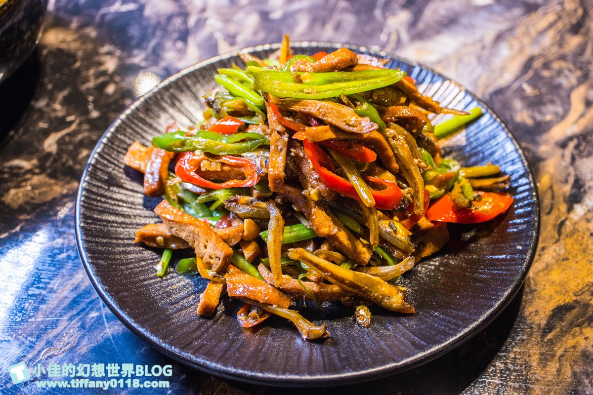 [台北美食]一品活蝦安和店/全台最大活蝦連鎖店/活蝦料理口味將近20種/價格實在又好吃