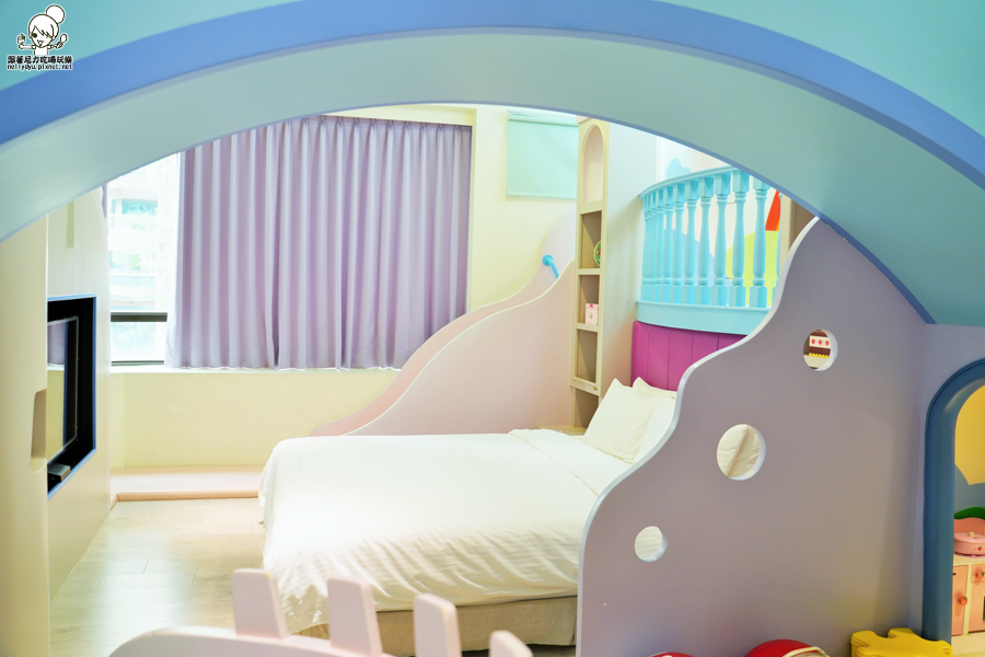 高雄旅遊 高雄住宿 親子民宿 親子住宿 推薦 親子旅遊 溜滑梯 民宿